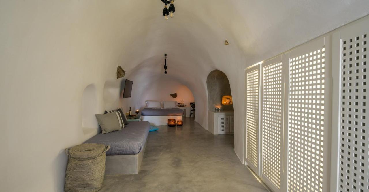 Mybozer Cave Villa *